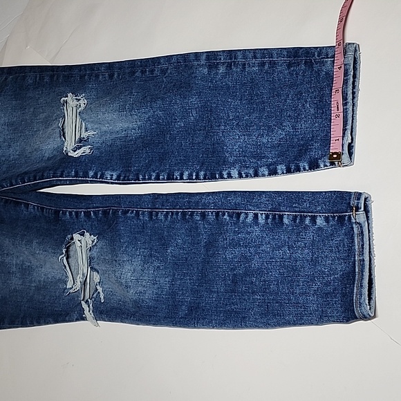 GOOD AMERICAN  ANKLE CROP JEANS/ SIZE 6-12 - Picture 9 of 10